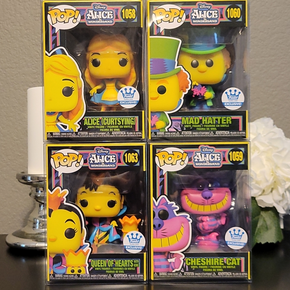 Alice in wonderland funko
